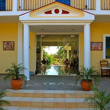 Hotel Castellania 2*